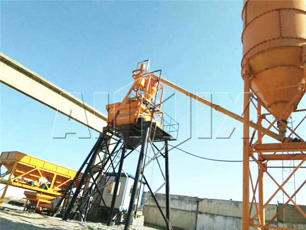 HZS35 stationary concrete batching plant