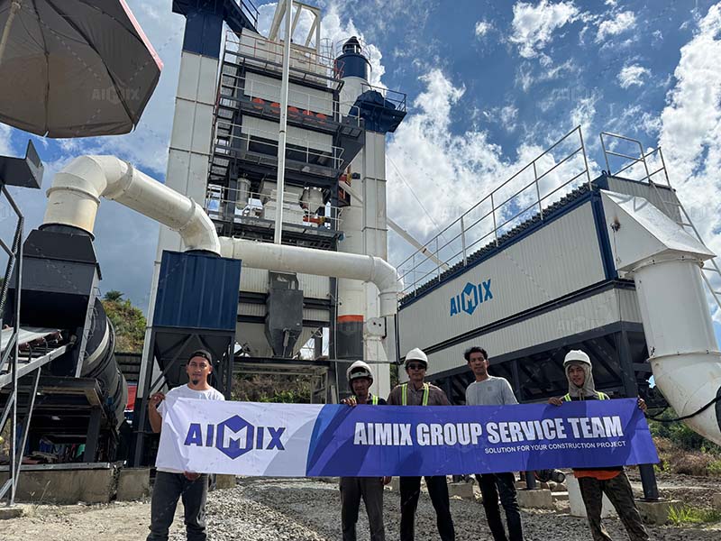 120tph asphalt plant service team and customers in Malaysia