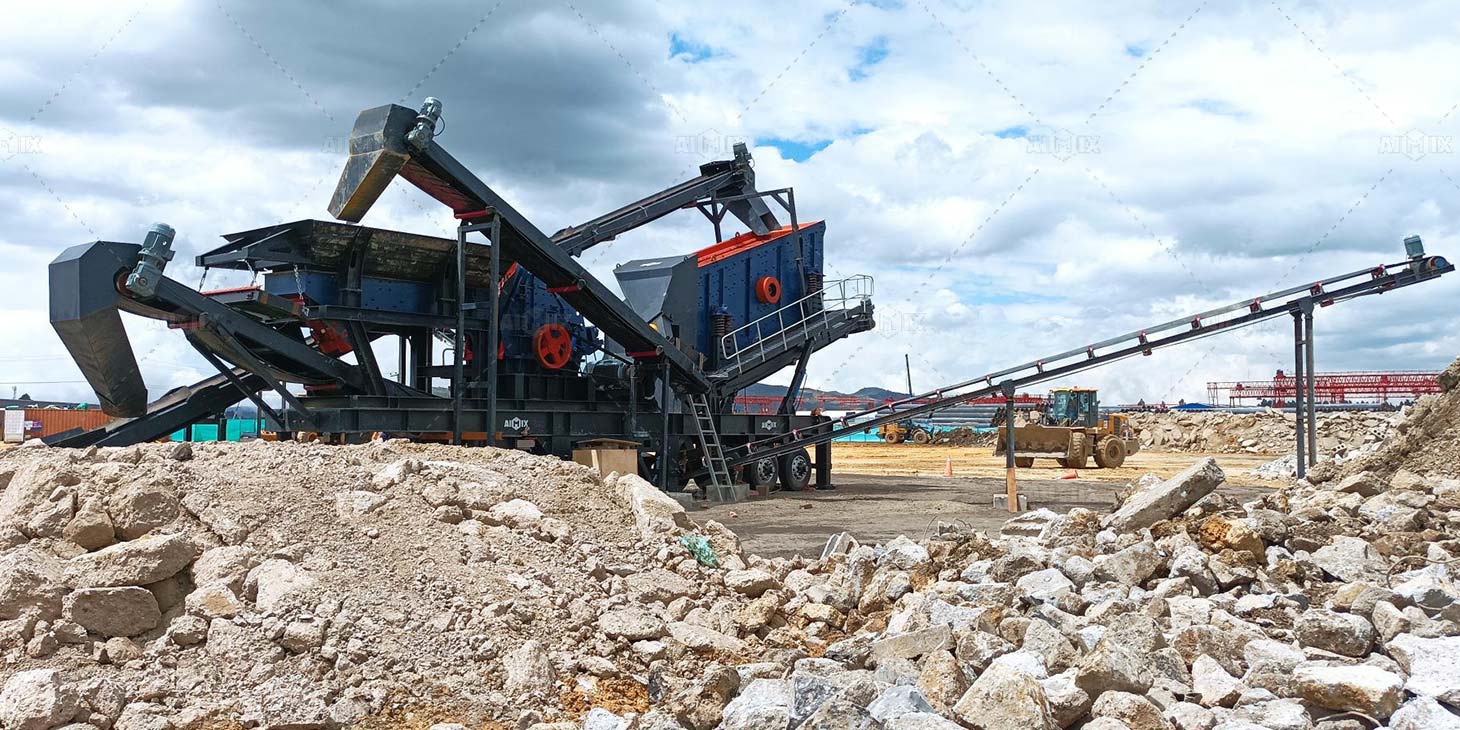 150tph APY3 Mobile Crusher with Impact Crusher Host for Construction Waste Recycling in Colombia