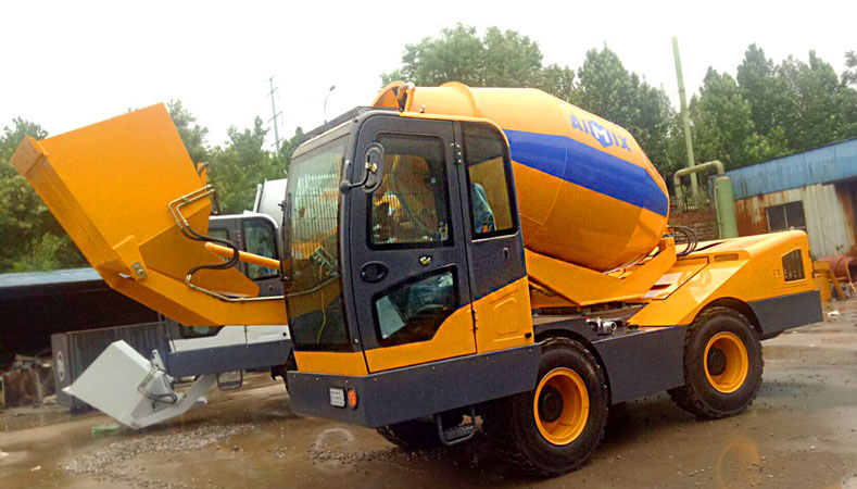 3.5 cub self loading concrete mixer