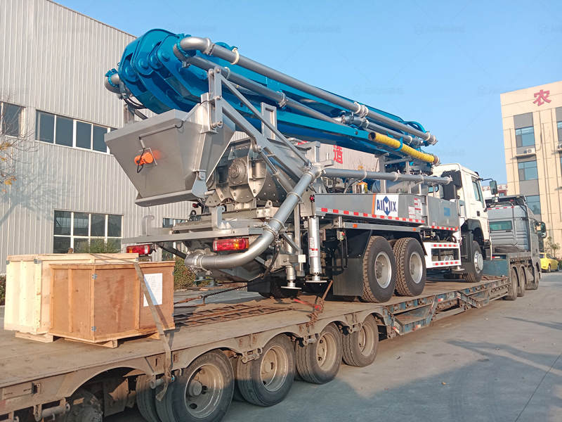 33meter boom pump truck on the huge trailer for shipment