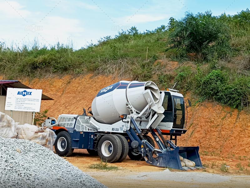 AS-3.5 concrete self loading mixer machine working in Malaysia