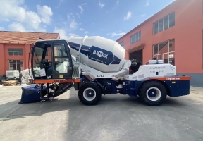 AS-3.5 self-loading concrete mixer in Mexico