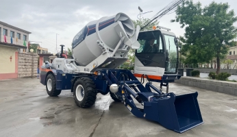 AS-3.5A self-loading concrete mixer assembled in Polish