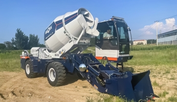 AS-3.5A self-loading concrete mixer in Ethiopia
