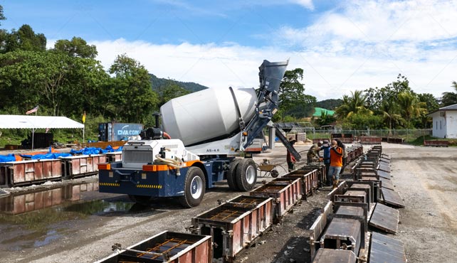 AS-4.0 Self Loading Concrete Mixer for Precast Concrete Production Malaysia