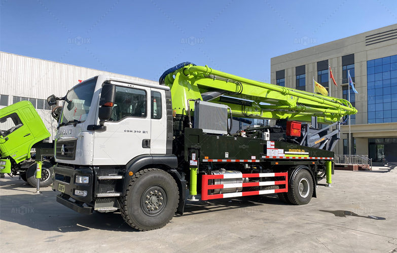 Boom Type with Truck Chassis Diesel Concrete Pump