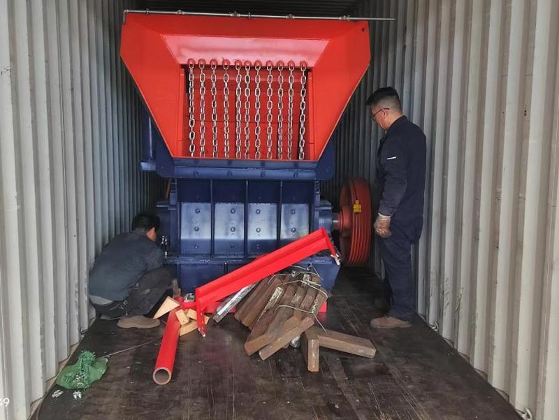Delivery Mobile Crusher Machine to Colombia