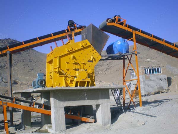 Impact Crushing Machine used for Basalt Crushing