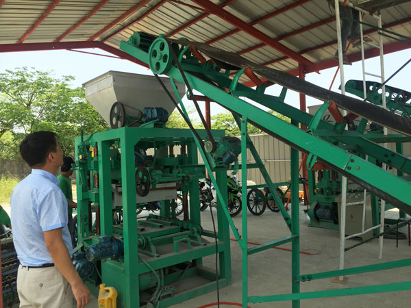 QT4-15 automatic brick making machine Bangladesh