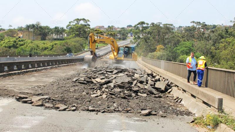 road demolition waste