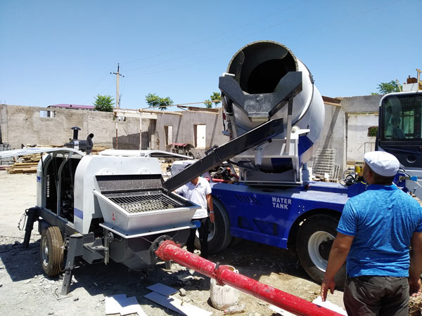 self loading mixer and trailer pump