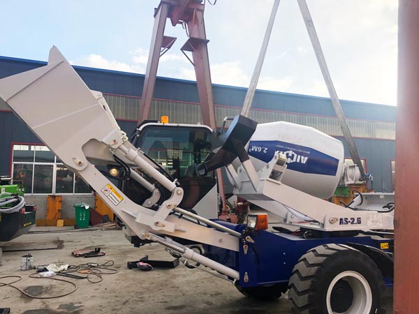 self loading mixer to Australia