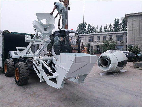 self loading concrete mixer