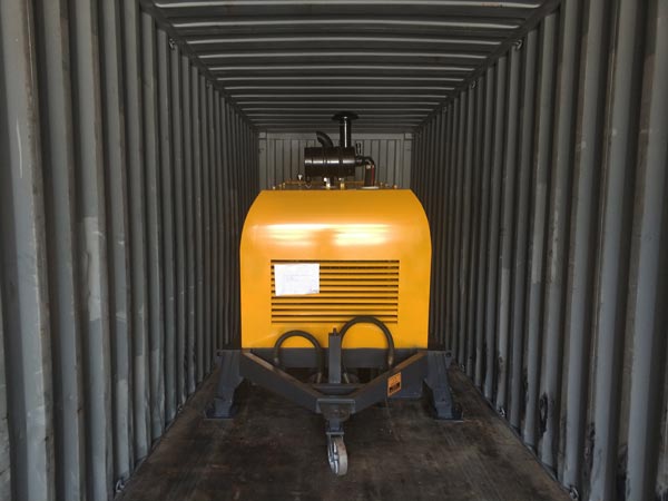 shipment of HBTS40R concrete pump