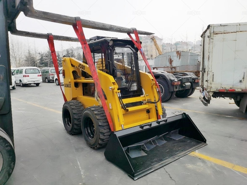 wheel loader before shipment to South Africa